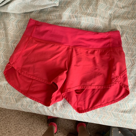 lululemon crop joggers